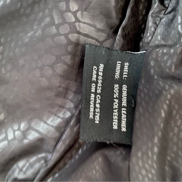 Wilson Genuine Leather Cropped Moto Jacket - Picture 6 of 7